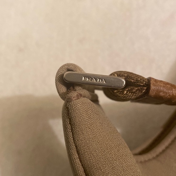 Prada vintage shoulder bag - Picture 12 of 16